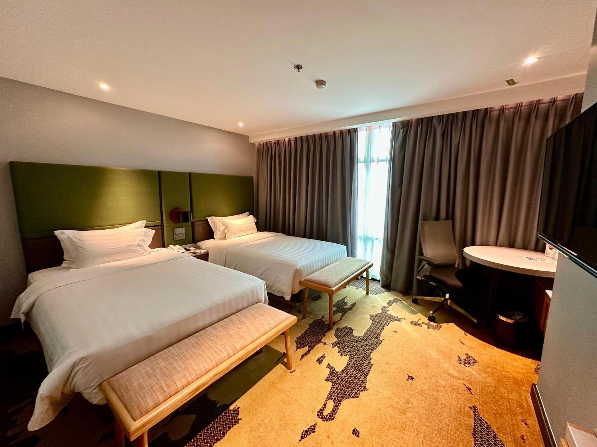 King Park Hotel Kota Kinabalu Eksteriør billede